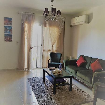 Hayat Al-Rehab Apartment Kairó Kültér fotó